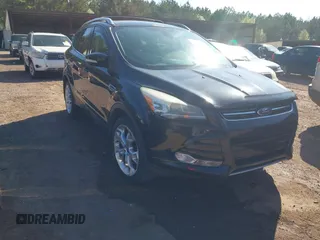 2013 Ford Escape Titanium с VIN 1FMCU9J97DUB12310, выставлен на аукционе IAAI как лот 41742999 с пробегом Не указан миль и . История ставок и продаж доступна на DreamBid. Изображение 1.