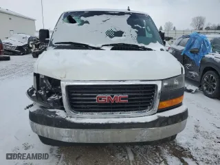 2021 GMC Savana Cargo Van with VIN 1GTW7AF78M1262297, listed as a Copart auction lot 41510995 with 0 mi miles and Salvage Title. Bid and sale history available at carsss.com. Image 5.
