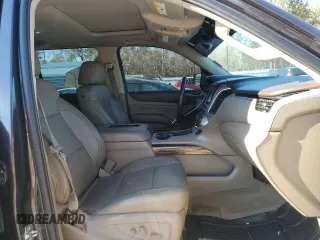 2015 GMC Yukon XL SLT with VIN 1GKS1HKC3FR188825, listed as a Copart auction lot 88904935 with 201,178 mi miles and Salvage Title. Bid and sale history available at carsss.com. Image 7.