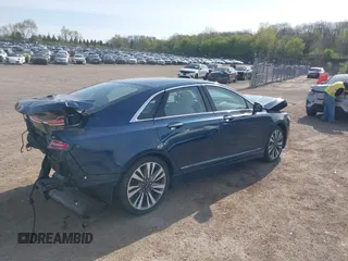 2017 Lincoln MKZ Hybrid Select z VIN 3LN6L5LU9HR641278, wystawiony jako IAAI lot #42159836 z przebiegiem 85 856 mil mil oraz . Historia ofert i sprzedaży dostępna na DreamBid. Obrazek 4.