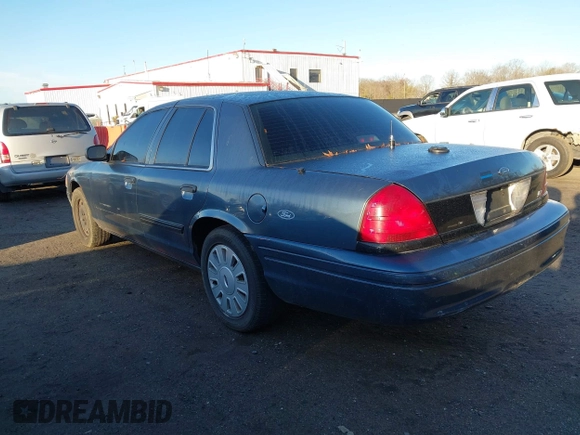 2009 Ford Police Interceptor с VIN 2FAHP71V09X100704, выставлен на аукционе IAAI как лот 41872833 с пробегом Не указан миль и . История ставок и продаж доступна на DreamBid. Изображение 3.