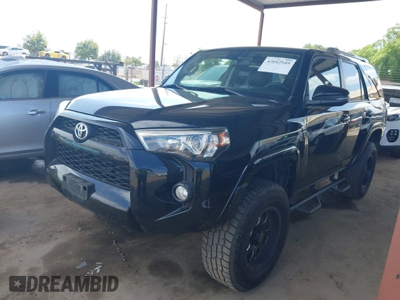 2018 Toyota 4Runner SR5 with VIN JTEBU5JR0J5607121, listed as a IAAI auction lot 42042949 with 156,625 mi miles and . Bid and sale history available at DreamBid. Image 2.