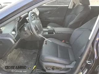 2022 Lexus ES 350 z VIN 58ADZ1B17NU126248, wystawiony jako Copart lot #48802365 z przebiegiem 24 910 mil mil oraz Szkoda całkowita • Salvage title. Historia ofert i sprzedaży dostępna na DreamBid. Obrazek 7.