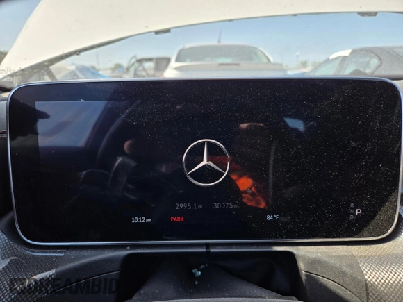2022 Mercedes-Benz C 300 with VIN W1KAF4GB2NR052840, listed as a Copart auction lot 55499025 with 30,075 mi miles and Clean Title. Bid and sale history available at DreamBid. Image 9.