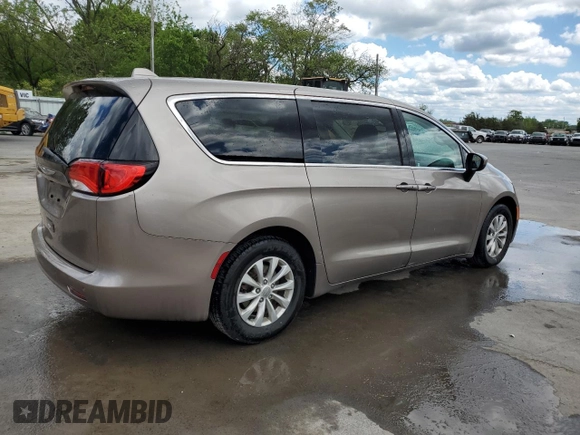 2017 Chrysler Pacifica Touring with VIN 2C4RC1DG5HR537931, listed as a Copart auction lot 55613605 with 159,536 mi miles and Salvage Title. Bid and sale history available at DreamBid. Image 3.