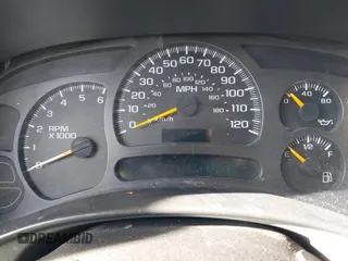 2004 Chevrolet Suburban LS with VIN 3GNEC16Z64G205467, listed as a IAAI auction lot 41294298 with 224,439 mi miles. Bid and sale history available at carsss.com. Image 7.