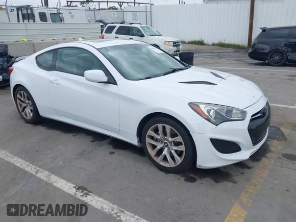 2013 Hyundai Genesis Coupe R-Spec z VIN KMHHT6KD1DU112684, wystawiony jako IAAI lot #41862231 z przebiegiem 160 698 mil mil oraz . Historia ofert i sprzedaży dostępna na DreamBid. Obrazek 1.
