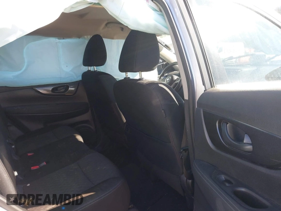 2019 Nissan Rogue SV with VIN KNMAT2MV9KP528451, listed as a IAAI auction lot 41680976 with 117,235 mi miles. Bid and sale history available at carsss.com. Image 8.