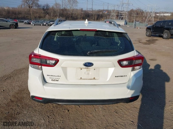 2020 Subaru Impreza Premium with VIN 4S3GTAV69L3705648, listed as a IAAI auction lot 41708814 with NaN miles. Bid and sale history available at carsss.com. Image 17.