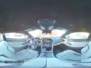 2020 BMW M8 z VIN WBSAE0C02LCD25474, wystawiony jako Copart lot #79533434 z przebiegiem Nie podano mil oraz Szkoda całkowita • Salvage title. Historia ofert i sprzedaży dostępna na DreamBid. Obrazek 12.