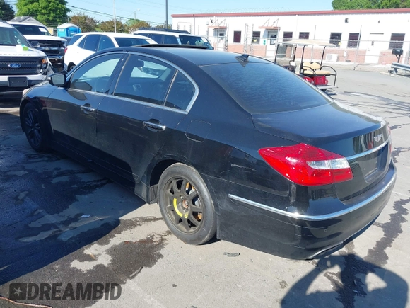 2013 Hyundai Genesis 3.8L with VIN KMHGC4DD1DU247824, listed as a IAAI auction lot 42046380 with 238,524 mi miles and . Bid and sale history available at DreamBid. Image 3.