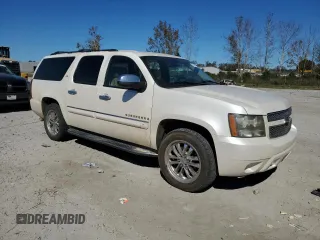 2008 Chevrolet Suburban Commercial with VIN 1GNFC16018R209521, listed as a Copart auction lot 76571044 with 251,229 mi miles and Salvage Title. Bid and sale history available at carsss.com. Image 4.
