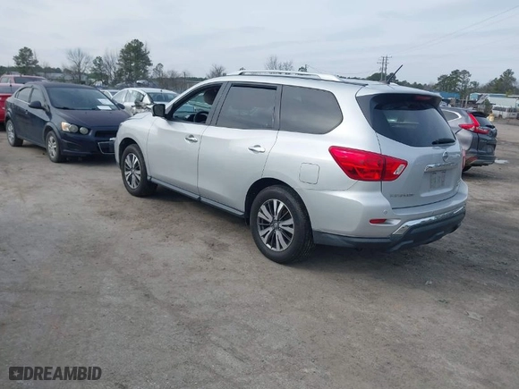 2018 Nissan Pathfinder SV with VIN 5N1DR2MM2JC602264, listed as a IAAI auction lot 41536689 with 193,225 mi miles. Bid and sale history available at carsss.com. Image 3.