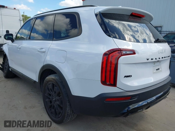 2022 Kia Telluride EX z VIN 5XYP3DHC0NG267782, wystawiony jako IAAI lot #42230498 z przebiegiem 61 246 mil mil oraz . Historia ofert i sprzedaży dostępna na DreamBid. Obrazek 3.