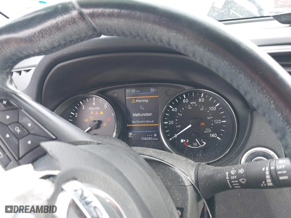 2018 Nissan Rogue S with VIN 5N1AT2MV2JC769057, listed as a IAAI auction lot 41237824 with 106,080 mi miles. Bid and sale history available at carsss.com. Image 7.