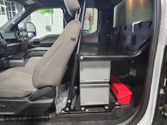 2020 Ford F-150 XL z VIN 1FTFX1E43LKD53512, wystawiony jako IAAI lot #42792761 z przebiegiem 46 026 mil mil oraz . Historia ofert i sprzedaży dostępna na DreamBid. Obrazek 14.