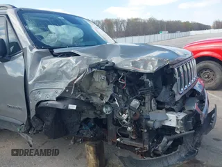 2020 Jeep Renegade Limited with VIN ZACNJBD15LPK90703, listed as a IAAI auction lot 42023043 with 72,988 mi miles and . Bid and sale history available at DreamBid. Image 6.