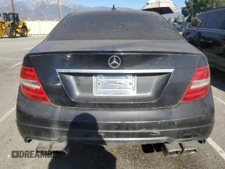 2012 Mercedes-Benz C 250 Sport z VIN WDDGF4HB9CR196617, wystawiony jako Copart lot #88819825 z przebiegiem Nie podano mil oraz Szkoda całkowita • Salvage title. Historia ofert i sprzedaży dostępna na DreamBid. Obrazek 6.