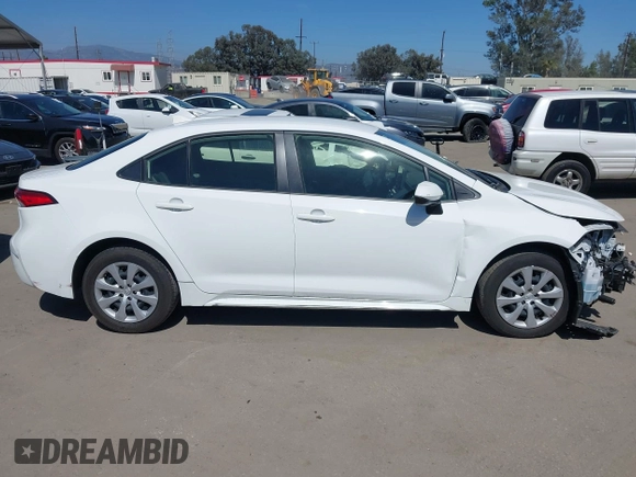 2024 Toyota Corolla LE with VIN JTDB4MEE9RJ016648, listed as a IAAI auction lot 42328776 with 25,915 mi miles and . Bid and sale history available at DreamBid. Image 14.