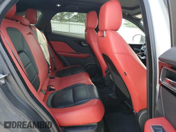 2018 Jaguar F-Pace S z VIN SADCM2FV9JA295115, wystawiony jako Copart lot #53657865 z przebiegiem 165 940 mil mil oraz Szkody całkowita. Historia ofert i sprzedaży dostępna na DreamBid. Obrazek 11.