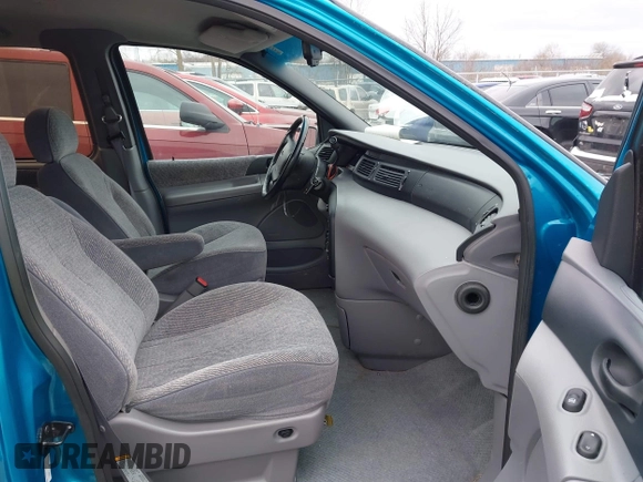 1995 Ford Windstar GL z VIN 2FMDA5149SBB44656, wystawiony jako IAAI lot #41727618 z przebiegiem 84 583 mil mil oraz . Historia ofert i sprzedaży dostępna na DreamBid. Obrazek 5.