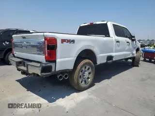 2023 Ford F-350 XL z VIN 1FT8W3BM3PED98143, wystawiony jako Copart lot #64438425 z przebiegiem Nie podano mil oraz Szkoda całkowita • Salvage title. Historia ofert i sprzedaży dostępna na DreamBid. Obrazek 3.