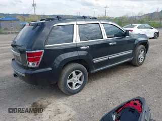 2007 Jeep Grand Cherokee Limited with VIN 1J8HR58257C539386, listed as a IAAI auction lot 42137469 with 139,541 mi miles. Bid and sale history available at carsss.com. Image 4.