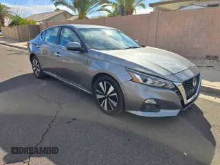 2021 Nissan Altima SV with VIN 1N4BL4DV1MN352810, listed as a Copart auction lot 55103845 with 71,484 mi miles and Salvage Title. Bid and sale history available at carsss.com. Image 1.
