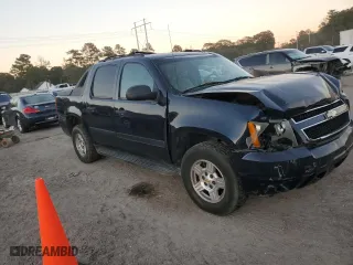 2008 Chevrolet Avalanche LS with VIN 3GNEC12018G168518, listed as a Copart auction lot 81526504 with 0 mi miles and Salvage Title. Bid and sale history available at carsss.com. Image 4.