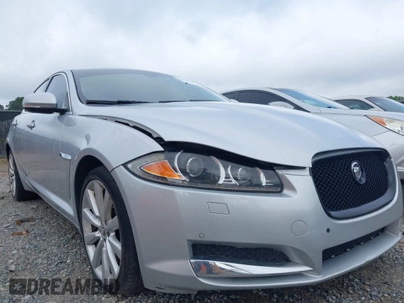 2012 Jaguar XF z VIN SAJWA0FB6CLS28170, wystawiony jako IAAI lot #42368580 z przebiegiem Nie podano mil oraz . Historia ofert i sprzedaży dostępna na DreamBid. Obrazek 6.