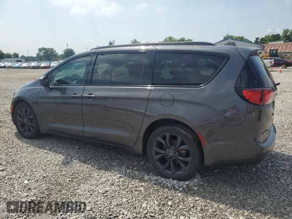 2020 Chrysler Pacifica Touring L with VIN 2C4RC1BG4LR233016, listed as a Copart auction lot 61622595 with 82,709 mi miles and Salvage title. Bid and sale history available at DreamBid. Image 2.