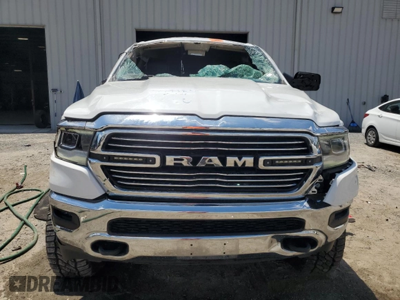 2021 Ram 1500 Laramie z VIN 1C6SRFJTXMN719184, wystawiony jako Copart lot #57024995 z przebiegiem 70 194 mil mil oraz Nie do naprawy • Non repairable. Historia ofert i sprzedaży dostępna na DreamBid. Obrazek 5.