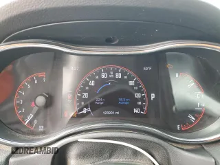 2017 Dodge Durango GT z VIN 1C4RDHDGXHC796445, wystawiony jako Copart lot #56023985 z przebiegiem 123 901 mil mil oraz Szkoda całkowita • Salvage title. Historia ofert i sprzedaży dostępna na DreamBid. Obrazek 9.