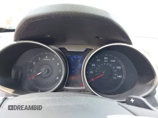 2012 Hyundai Veloster w/Gray Int с VIN KMHTC6AD0CU043402, выставлен на аукционе IAAI как лот 42406321 с пробегом 116 734 миль миль и . История ставок и продаж доступна на DreamBid. Изображение 7.
