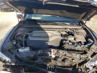 2016 Acura RLX Tech Pkg with VIN JH4KC1F50GC000693, listed as a Copart auction lot 77230494 with 152,092 mi miles and Salvage Title. Bid and sale history available at carsss.com. Image 12.