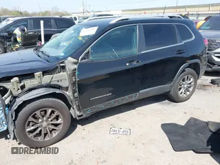 2019 Jeep Cherokee Latitude Plus with VIN 1C4PJLLB0KD358852, listed as a IAAI auction lot 41794999 with 112,667 mi miles. Bid and sale history available at carsss.com. Image 2.