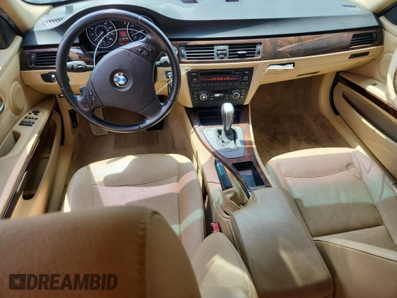2011 BMW 3 Series 328i with VIN WBAPH7G55BNM57147, listed as a Copart auction lot 61478355 with 240,839 mi miles and Clean title. Bid and sale history available at DreamBid. Image 8.