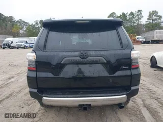 2022 Toyota 4Runner TRD Off Road with VIN JTEPU5JR1N6037734, listed as a IAAI auction lot 41530167 with 33,522 mi miles. Bid and sale history available at carsss.com. Image 16.