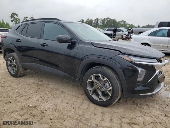 2025 Chevrolet Trax LT with VIN KL77LHEP9SC102793, listed as a Copart auction lot 54442205 with 3,730 mi miles and Salvage Title. Bid and sale history available at carsss.com. Image 4.