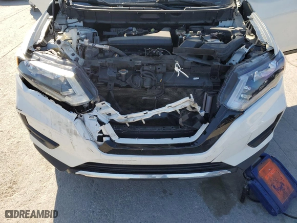 2017 Nissan Rogue SL with VIN 5N1AT2MVXHC823635, listed as a Copart auction lot 44452375 with 82,912 mi miles and Salvage Title. Bid and sale history available at carsss.com. Image 11.