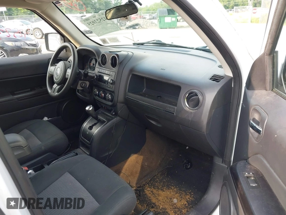 2015 Jeep Patriot Sport with VIN 1C4NJRBB0FD279697, listed as a IAAI auction lot 42523925 with 103,192 mi miles and . Bid and sale history available at DreamBid. Image 5.
