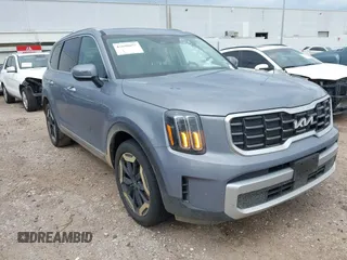 2025 Kia Telluride S with VIN 5XYP64GCXSG635731, listed as a IAAI auction lot 42698057 with 8,506 mi miles and . Bid and sale history available at DreamBid. Image 1.