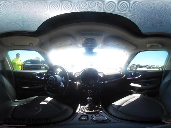 2019 MINI Clubman Cooper with VIN WMWLN5C57K2E34894, listed as a IAAI auction lot 42072962 with 49,274 mi miles and . Bid and sale history available at DreamBid. Image 18.