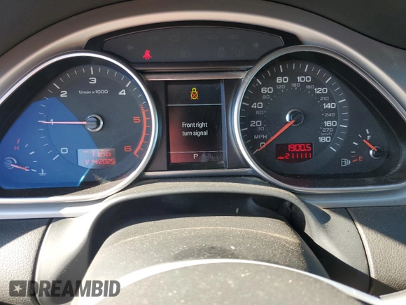 2011 Audi Q7 Premium Plus with VIN WA1LMAFE7BD000156, listed as a Copart auction lot 88290975 with 211,111 mi miles and Salvage title. Bid and sale history available at DreamBid. Image 9.