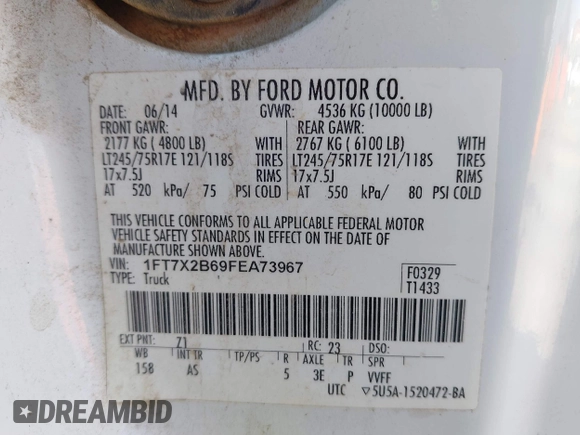 2015 Ford Super Duty F-250 SRW XLT with VIN 1FT7X2B69FEA73967, listed as a IAAI auction lot 41977446 with 270,442 mi miles. Bid and sale history available at carsss.com. Image 9.