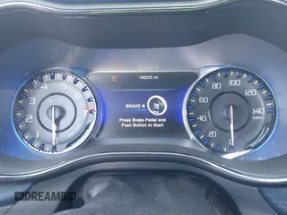 2015 Chrysler 200 S with VIN 1C3CCCBG7FN581173, listed as a IAAI auction lot 41679322 with 188,235 mi miles. Bid and sale history available at carsss.com. Image 7.