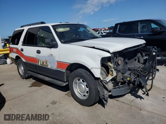 2015 Ford Expedition XL with VIN 1FMJU1FT8FEF44964, listed as a Copart auction lot 53561175 with Not provided miles and Salvage title. Bid and sale history available at DreamBid. Image 4.