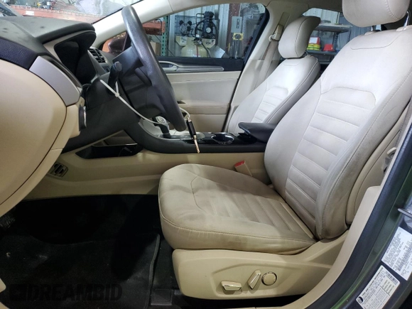 2015 Ford Fusion SE z VIN 3FA6P0H7XFR151594, wystawiony jako Copart lot #44697805 z przebiegiem 150 861 mil mil oraz Szkoda całkowita • Salvage title. Historia ofert i sprzedaży dostępna na DreamBid. Obrazek 7.