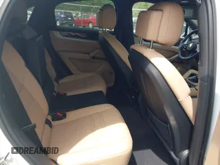 2024 Porsche Cayenne с VIN WP1BA2AY2RDA50635, выставлен на аукционе IAAI как лот 42177816 с пробегом 8 070 миль миль и . История ставок и продаж доступна на DreamBid. Изображение 8.