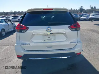 2018 Nissan Rogue SV with VIN KNMAT2MV4JP517582, listed as a IAAI auction lot 41730474 with 88,003 mi miles. Bid and sale history available at carsss.com. Image 17.